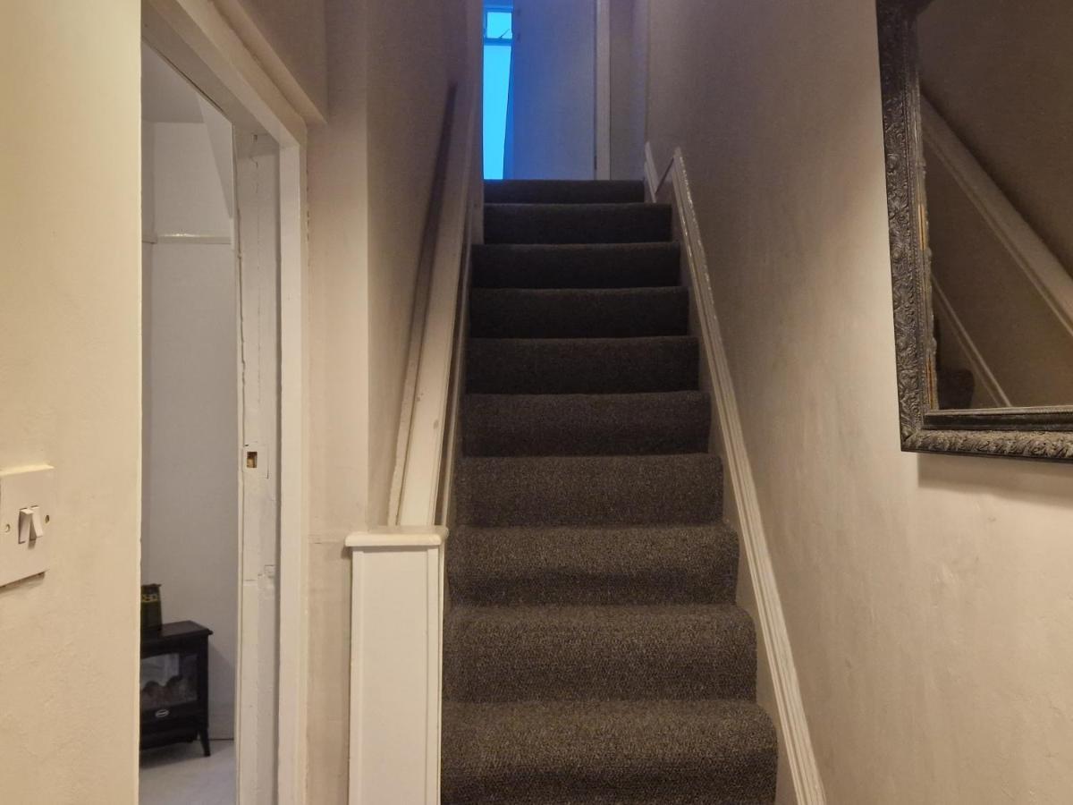 Three Bedroomed House In Morecambe Εξωτερικό φωτογραφία
